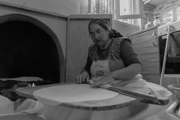 Essential Features to Consider When Choosing a Pasta Maker for Crafting Perfect Homemade Noodles